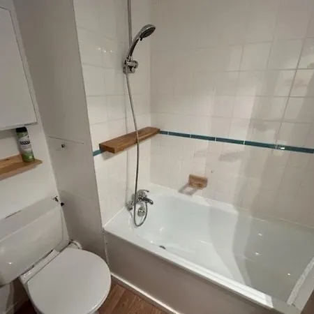 Apartment A Avec Parking Souterrain Et Casier A Skis - Fr-1-597-189 *