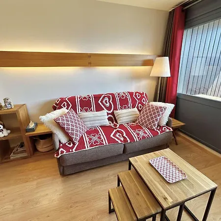 Apartment A Avec Parking Souterrain Et Casier A Skis - Fr-1-597-189 *