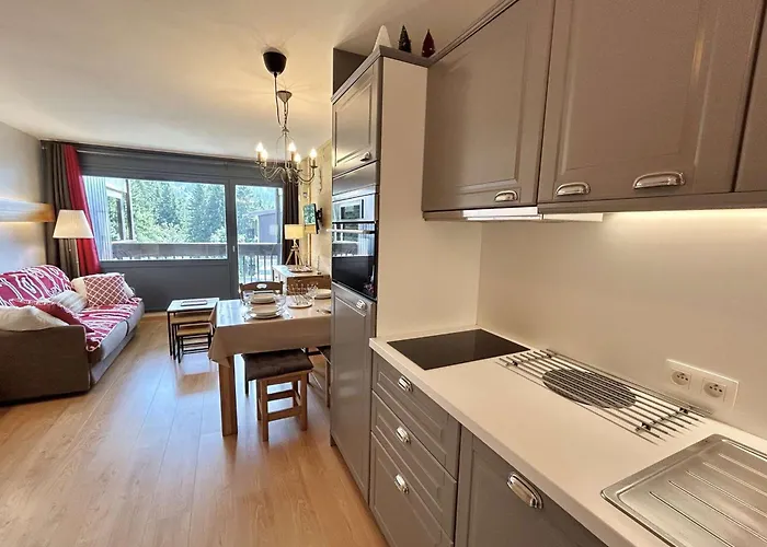 A Avec Parking Souterrain Et Casier A Skis - Fr-1-597-189 Appartement